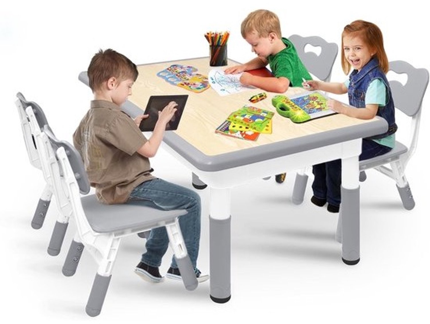 In hoogte verstelbare kindertafel - met 4 stoelen - voor kinderen van 2 tot 10 jaar