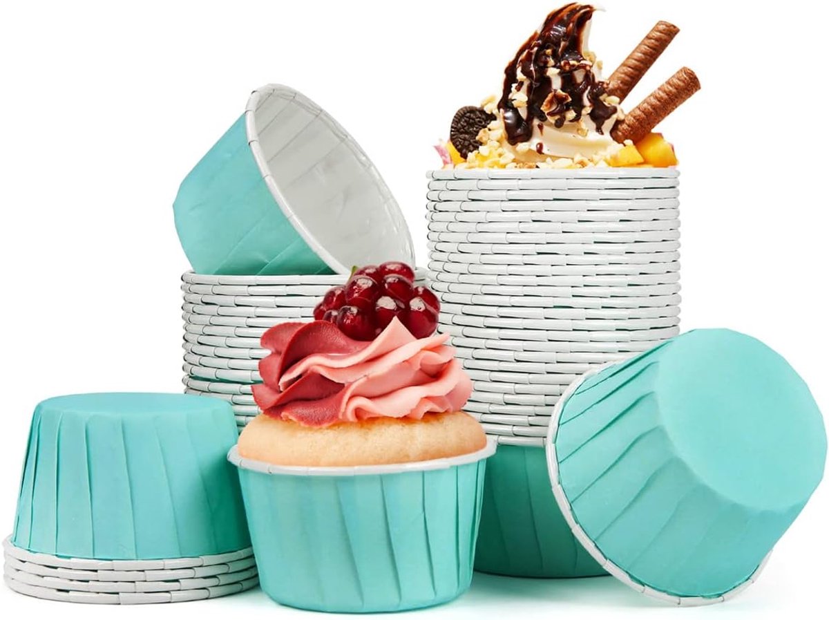50 stuks papieren cupcakevormpjes, kleine muffinvoeringen voor bakken, wegwerpbare cupcake-bakbekers voor bruiloften, Kerstmis, verjaardag (muntgroen)