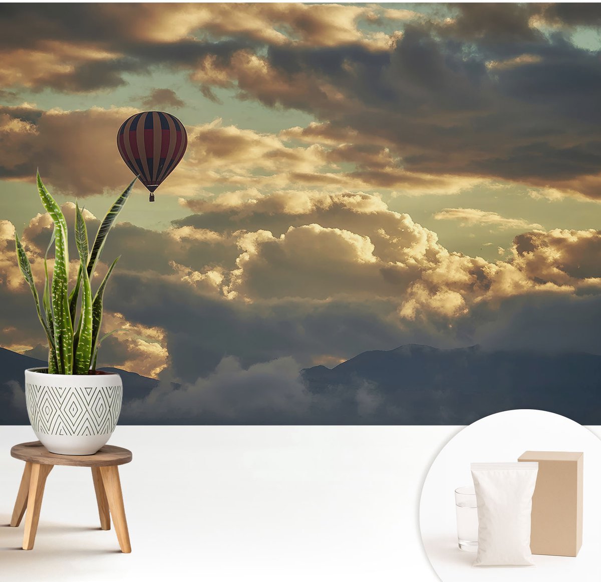 Wallfluent Fotobehang - Grijs Vliesbehang - 208x146 cm - Ballon In De Wolken Muurschildering - Slaapkamer behang Landschappen - Fotobehang Vlies - Gang behang