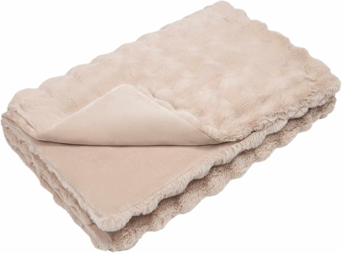 Deken van imitatiebont beige