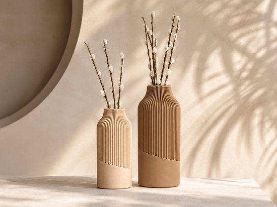 Japandi Vazen Set van 2 – Woestijnbruin & Karamel – Ribbel Vaas Design – Scandinavische Moderne Woondecoratie – 17 & 21 cm