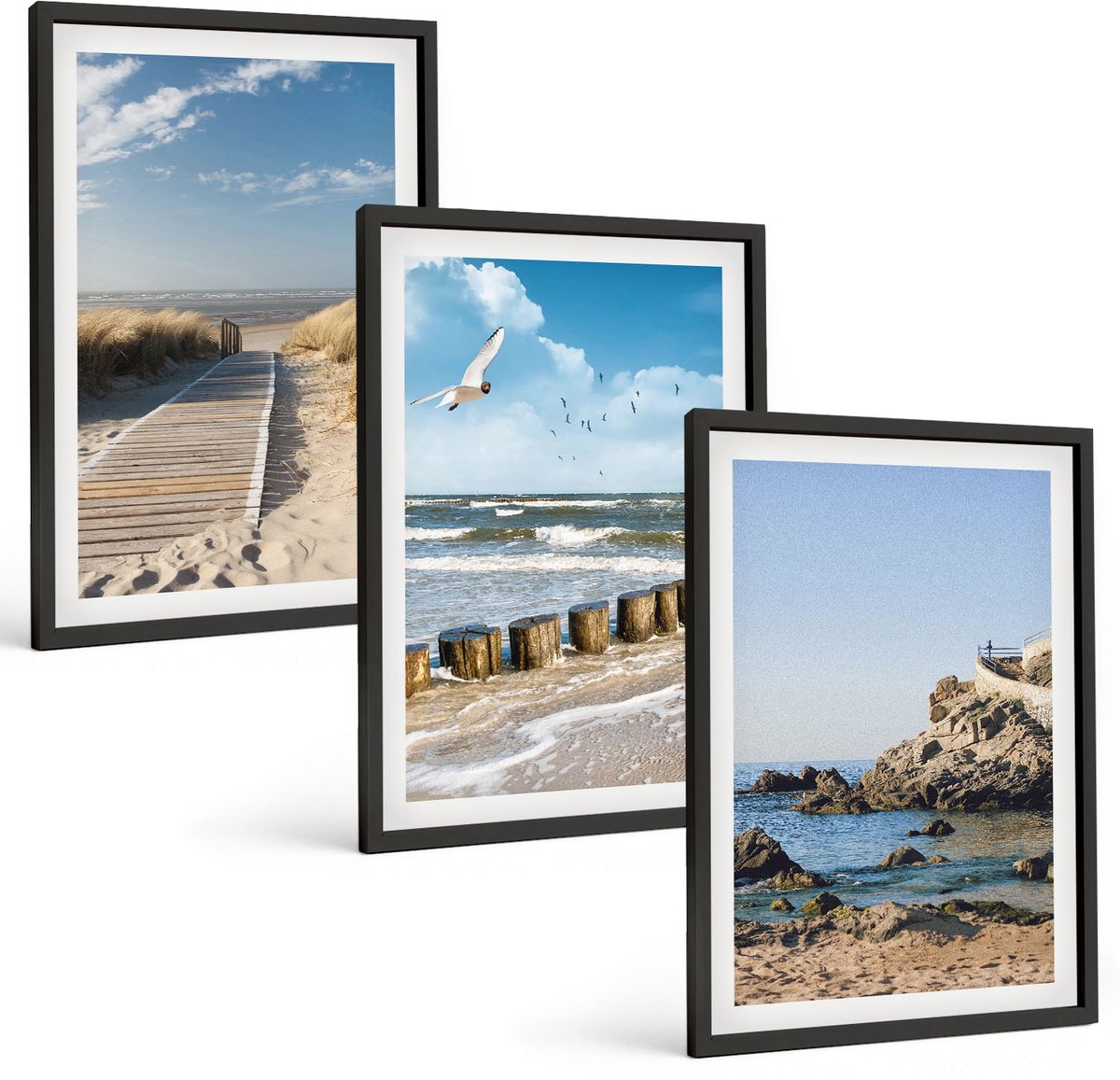 Coloray 3-Delige Schilderij Set - Strand Met Een Houten Pad, Zee En Kliffen Aan Zee. - 40 x 60 cm - Wanddecoratie - Muurdecoratie - Woonkamer - Woonkamer Decoratie