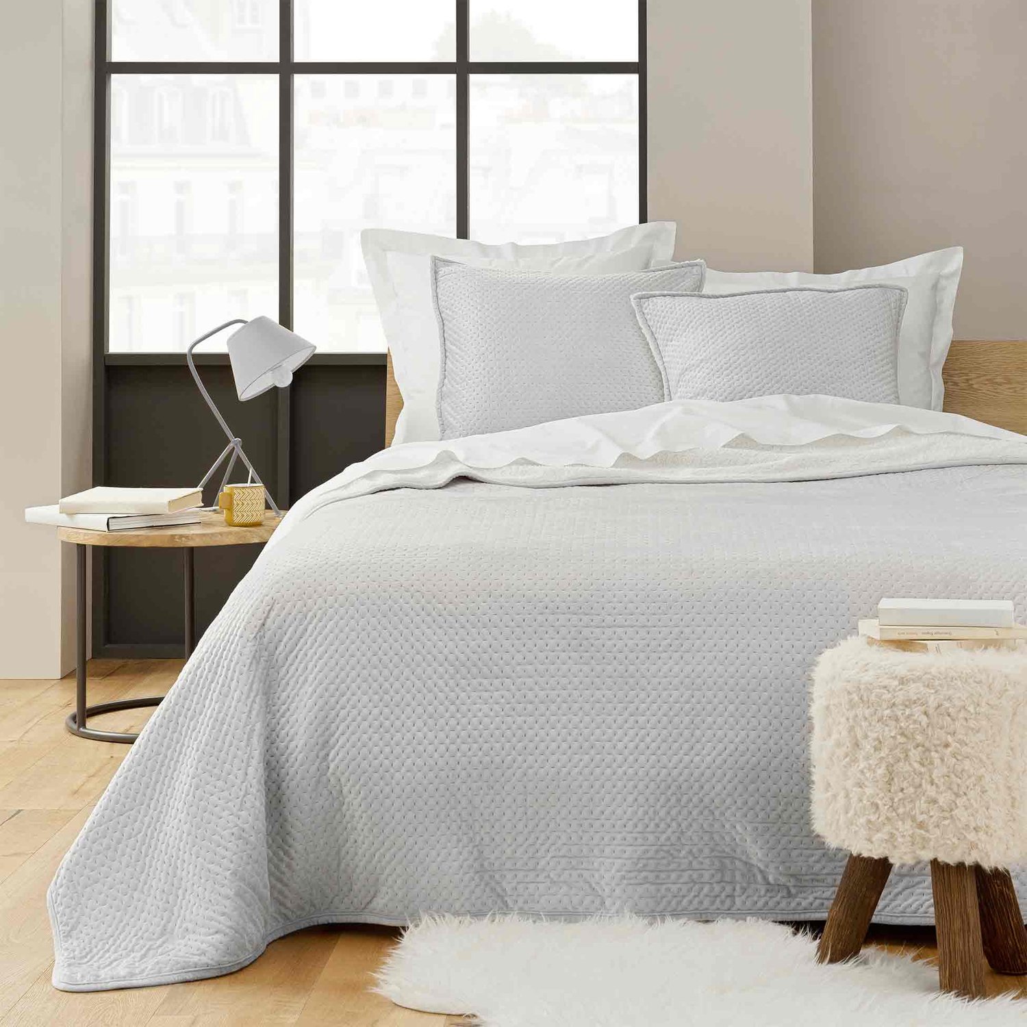 Douceur d'intérieur - Bedsprei met kussenslopen MYLENE, 220 x 240 cm - grijs