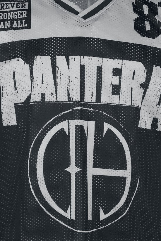 Close-up van het Pantera hockeyshirt met het CFH-logo en de tekst 'FOREVER STRONGER THAN ALL' in wit op zwart mesh.