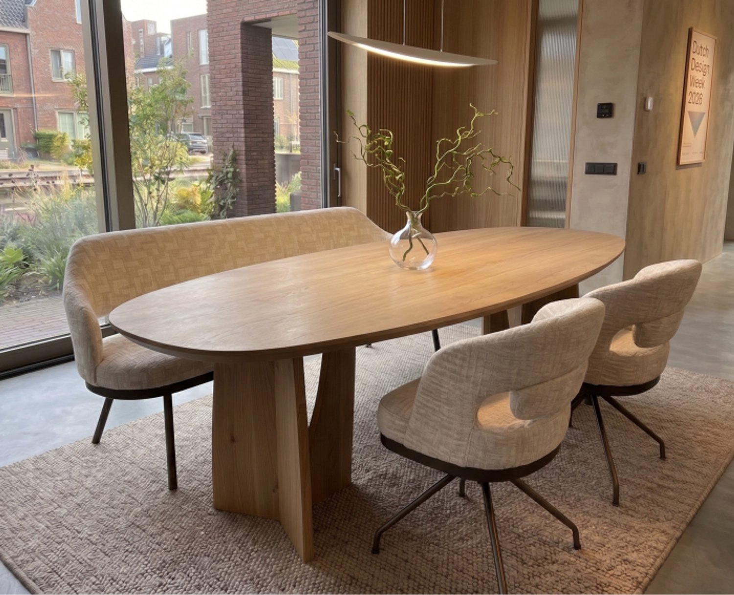 Meubelplaats Eettafel Nina Deens ovaal massief eikenhout - Naturel - Japandi - 240x110 cm