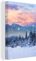 Canvas Schilderij Sneeuw - Lucht - Bos - Winter - 80x120 cm - Wanddecoratie