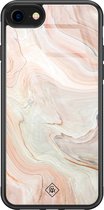 Casimoda® hoesje - Geschikt voor iPhone SE (2020) - Marmer Waves - Luxe Hard Case Zwart - Backcover telefoonhoesje - Bruin/beige