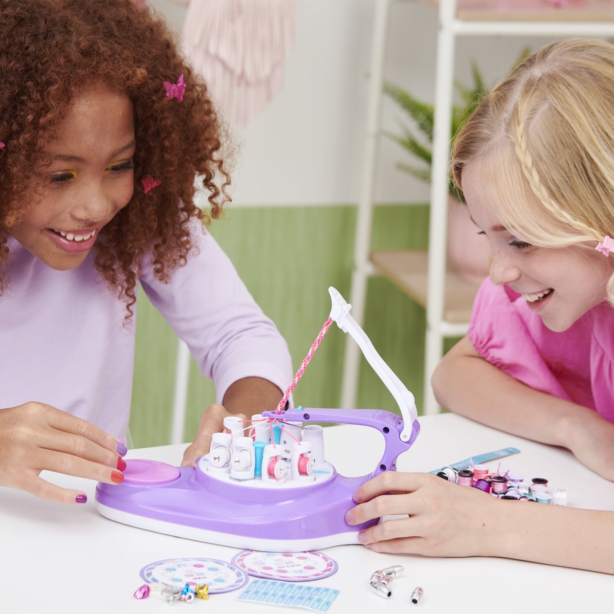 Cool Maker - 3 in 1 KumiKreator - Hobbypakket - Voor Armbanden en Kettingen - knutselen — cadeau in Spellen & Speelgoed - foto 6