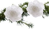 Kerstboom bloemen - 2x stuks - wit - kunststof - 14 cm