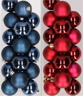 32x morceaux de boules de Noël en plastique mélange de bleu foncé et rouge foncé 4 cm - Décorations de Noël