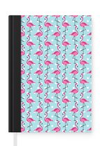 Notitieboek - Schrijfboek - Flamingo - Stippen - Dieren - Patroon - Notitieboekje klein - A5 formaat - Schrijfblok