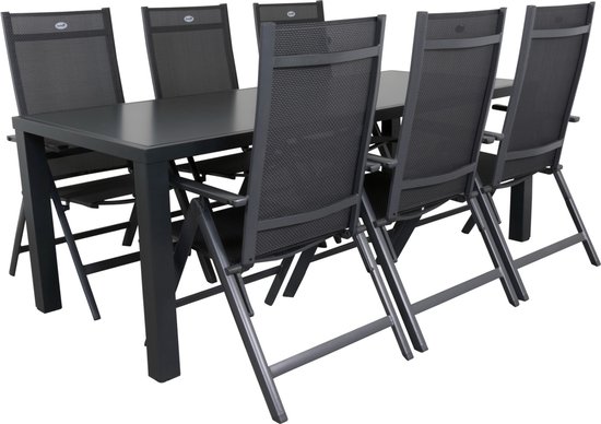 Donkergrijze Hartman tuinset, tafel met zes stoelen op een witte achtergrond.