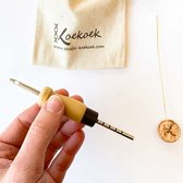 Studio Koekoek - Dunne verstelbare punch naald met instructies en inrijgnaald | Maak lussen in 7 lengtes | Punch needle gemaakt van gerecyclede materialen | punch naald voor gebruik met wol of katoen breinaald dikte 3-4,5 mm