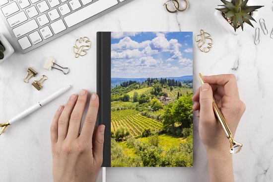 Carnet - Cahier d'écriture - Vignobles dans la ville médiévale fortifiée de San Gimignano en Italie - Carnet - Format A5 - Bloc-notes