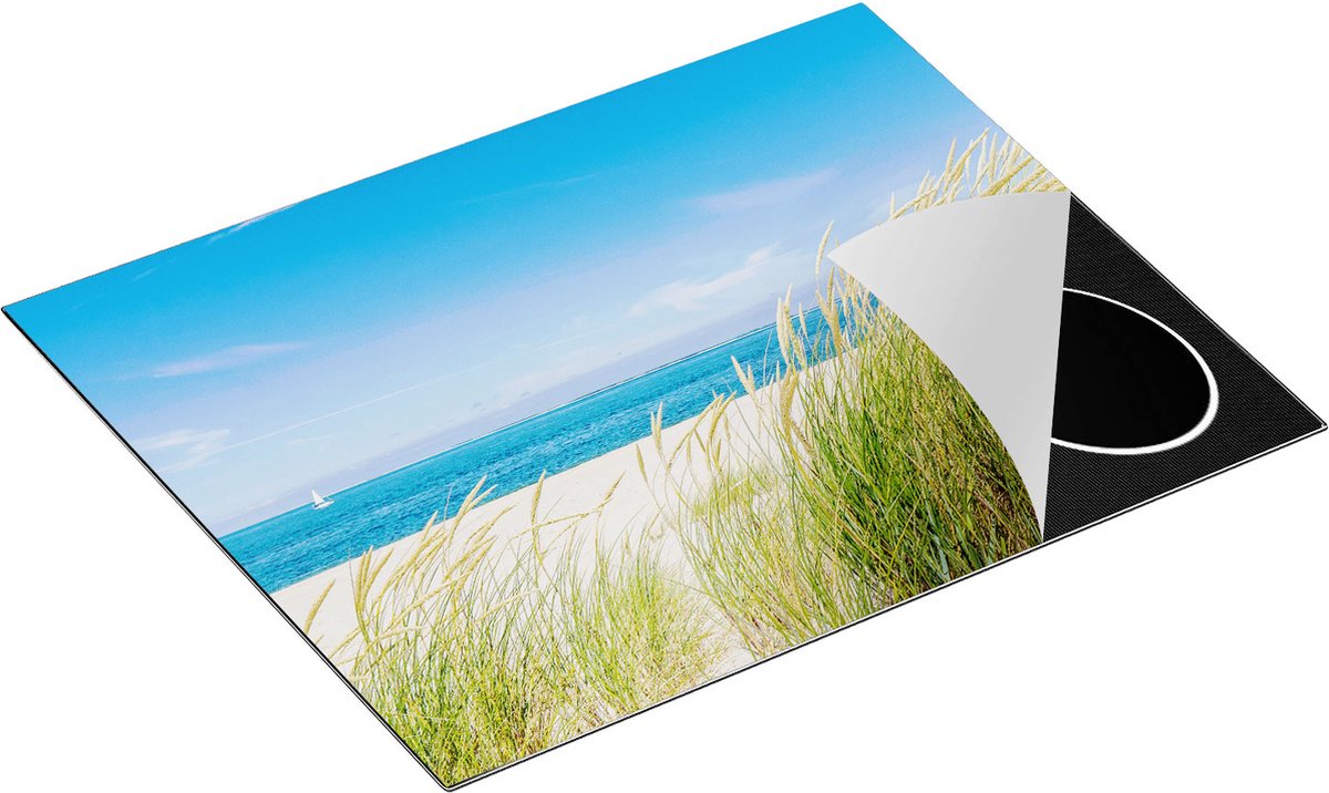 Chefcare Inductie Beschermer Strand en Zee met een Zeilboot - 65x52 cm - Afdekplaat Inductie - Kookplaat Beschermer - Inductie Mat