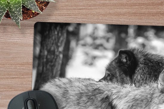 Muismat XXL 90x45 cm - Bureau onderlegger - Bureau mat Groep wolven in zwart-wit - Bureaumat - Gaming mousepad xl - Bureaulegger groot - Computer deskmat