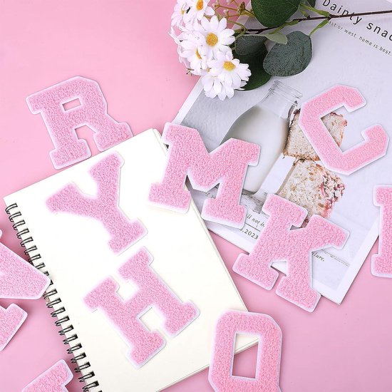 Morcheiong Zelfklevende chenille-letterpatches A-Z, opstrijkbare letters voor kleding, stof, schoenen en tassen, 52 stuks (wit Morcheiong Zelfklevende chenille-letterpatches A-Z, opstrijkbare letters voor kleding, stof, schoenen en tassen, 52 stuks (wit