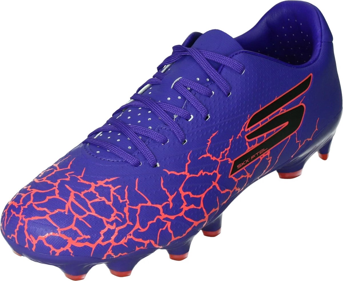Paars Skechers Gold FG voetbalschoenen EU 43 met opvallend design en lichte constructie voor optimale balcontrole.