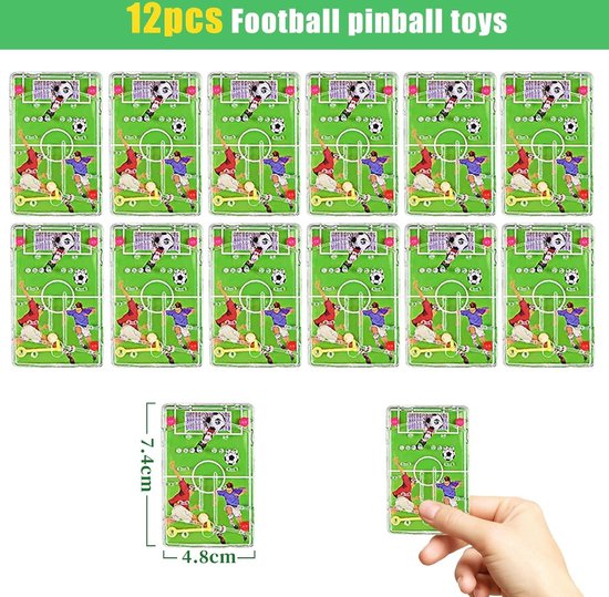 Hangdecoratie whirls voetbal - Alles voor een voetbal feestje Hangdecoratie whirls voetbal - Alles voor een voetbal feestje