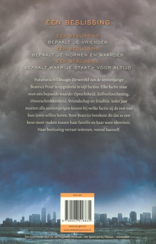 Divergent 1 - Inwijding