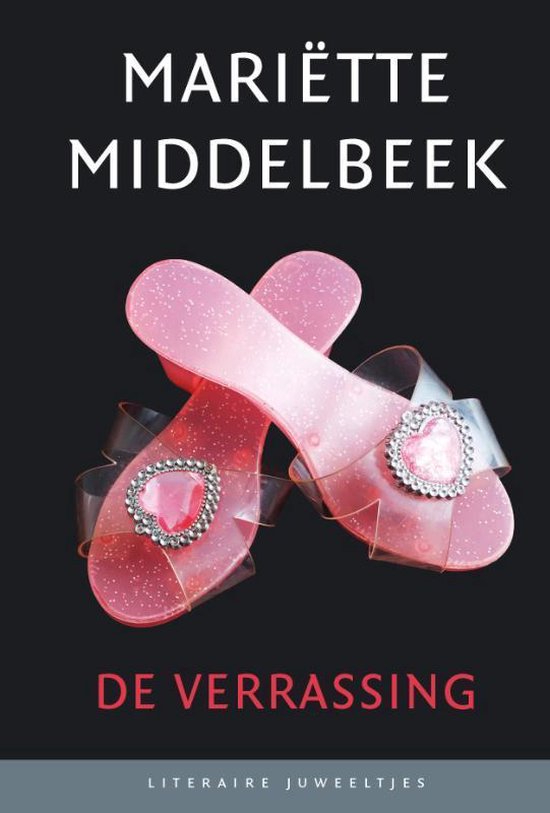 Roze glitter schoentjes met transparante bandjes en hartjes van strass.