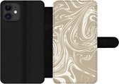 Bookcase Geschikt voor iPhone 12 Pro telefoonhoesje - Marmer print - Beige - Wit - Met vakjes - Wallet case met magneetsluiting