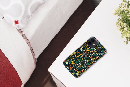 Coque iPhone 12 mini - Filles - Papillon - Plantes - Motifs - Fille - Kids - Enfants - Meiden - Coque de téléphone en Siliconen