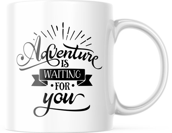 Foto: Mok met tekst adventure is waiting for you grappige cadeaus koffiemok koffiebeker theemok theebeker