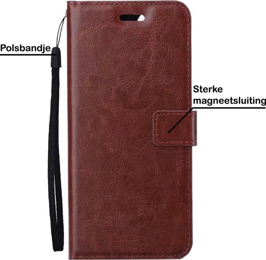 Bruine telefoonhoes met polsbandje en magneetsluiting.