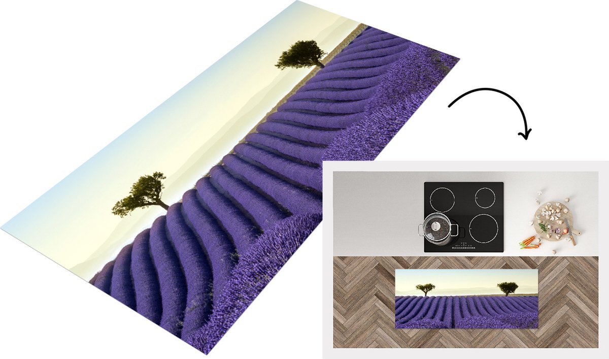 KitchenYeah Keukenloper - Loper keuken - Rollende heuvels met bomen op lavendelveld - Keukenloper vinyl Multicolor