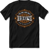 1964 The One And Only | Feest Kado T-Shirt Heren - Dames | Goud - Zilver | Perfect Verjaardag Cadeau Shirt | Grappige Spreuken - Zinnen - Teksten |