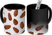Magische Mok - Foto op Warmte Mokken - Koffiemok - Patroon - Nordic - Dennenappel - Magic Mok - Beker - 350 ML - Theemok