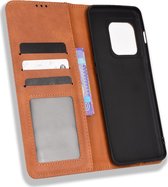 OnePlus 10 Pro Hoesje - Mobigear - Sensation Serie - Kunstlederen Bookcase - Cognac - Hoesje Geschikt Voor OnePlus 10 Pro