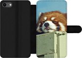 Bookcase Geschikt voor iPhone 7 telefoonhoesje - Panda - Hout - Rood - Met vakjes - Wallet case met magneetsluiting