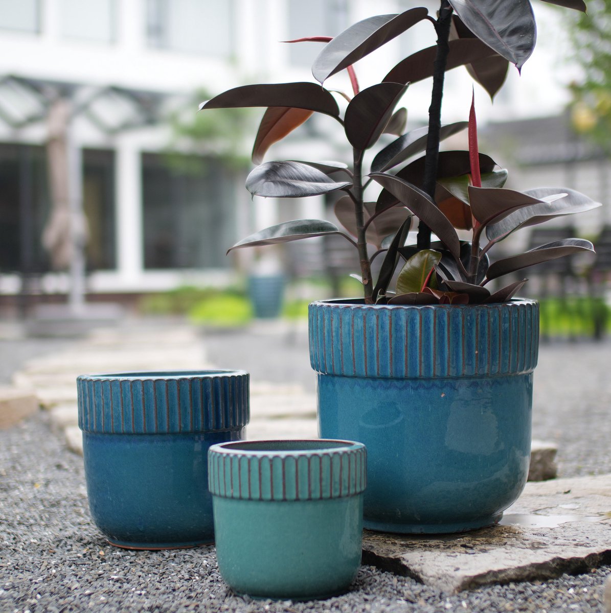 Bloempot – Glanzende Geribbelde Rand – 38 Cm – Keramiek – Blauwgroen – Voor Binnen En Buiten – Met Afwateringsgat – Vorstbestendig