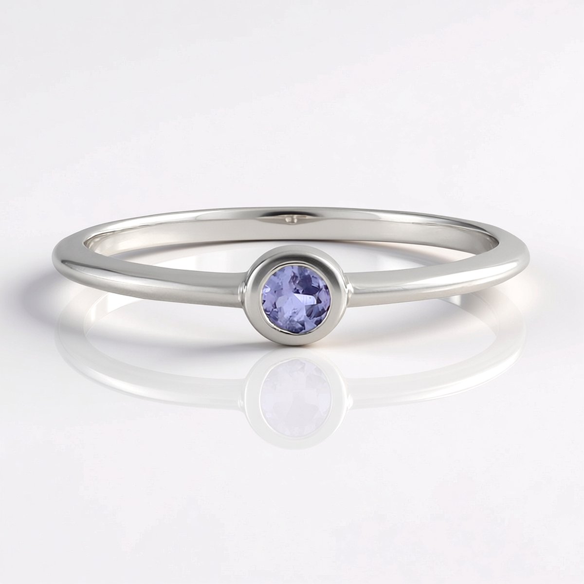 Cavill - Zilveren ring met tanzaniet 0,118 ct - 925 Sterlingzilver met Platina Verguld - Elegante ronde edelsteen ring - Dames sieraden minimalistisch
