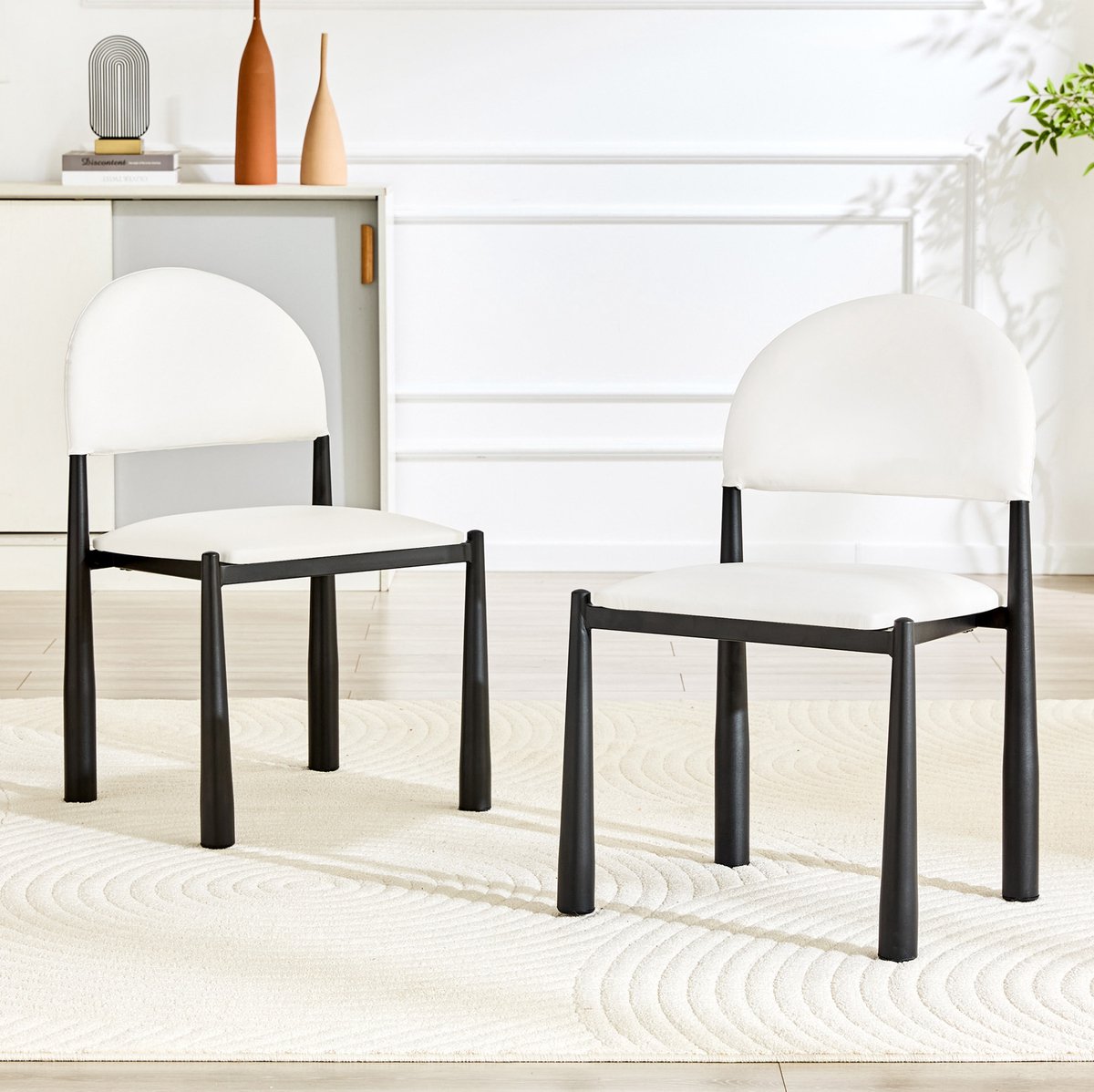 FloraGrace Eetkamerstoel – Set Van 2 – Moderne Gestoffeerde Stoel Met Halfronde Rugleuning – PU-leer – Metaal – Wit – 80 cm