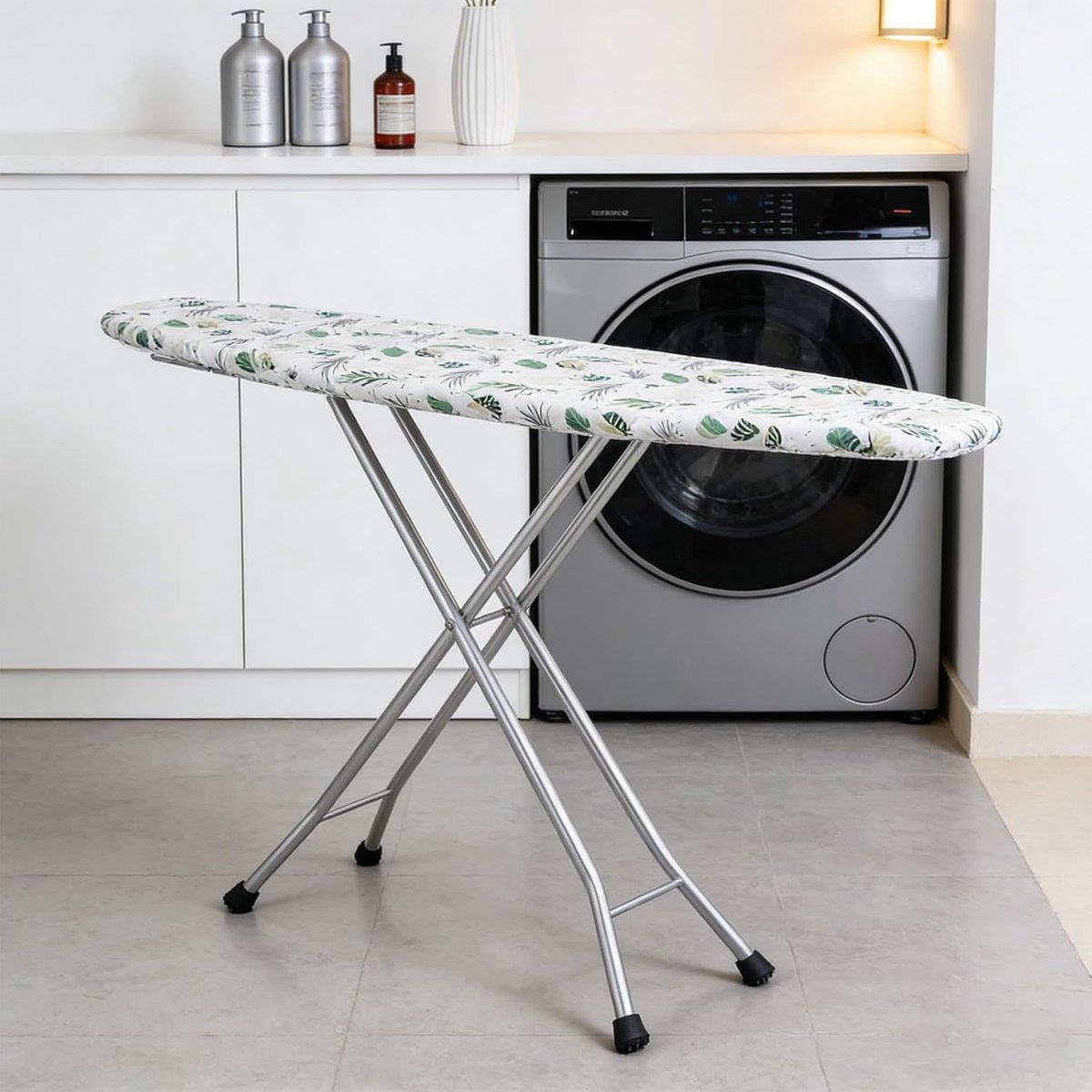 Strijkplankovertrek 108 x 45 cm - kleurrijk bladontwerp - elastisch en hittebestendig - ideaal voor stoomstrijken - ShopVlot