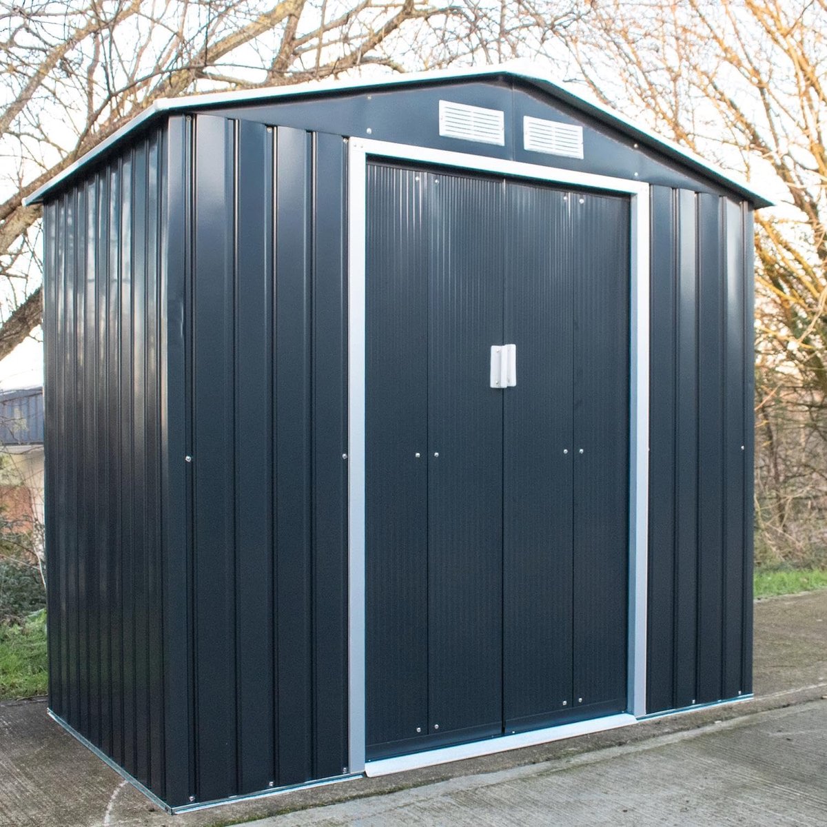 BPS® Deluxe stalen tuinschuur met zadeldak - Eenvoudige montage - Poedercoating - Vier ventilatieopeningen - Grijs - ShopVlot