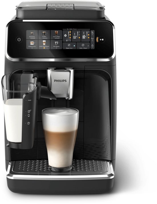 Zwarte Philips volautomaat met glanzend display, glazen melkreservoir en een glas latte macchiato.