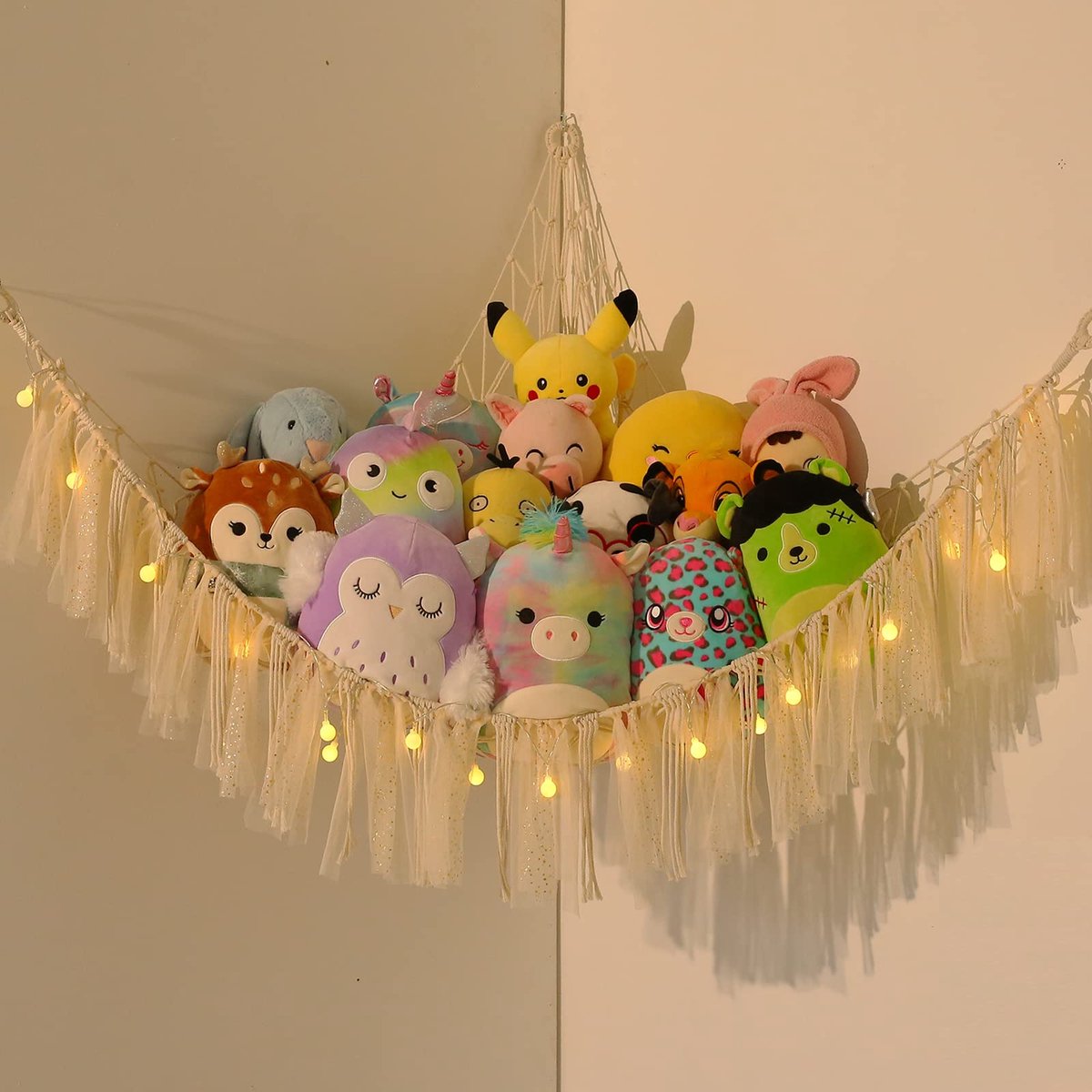 Namajunas - Hangmat voor knuffels - Opbergen van speelgoed, Hangmatten & accessoires - Gratis LED-lichtjes-slinger bijgeleverd - Gevlochten van katoenen touw - Speelgoed hangmat - Wandnet voor Knuffels - Bohemian stijl - Driehoekig net - Duurzaam