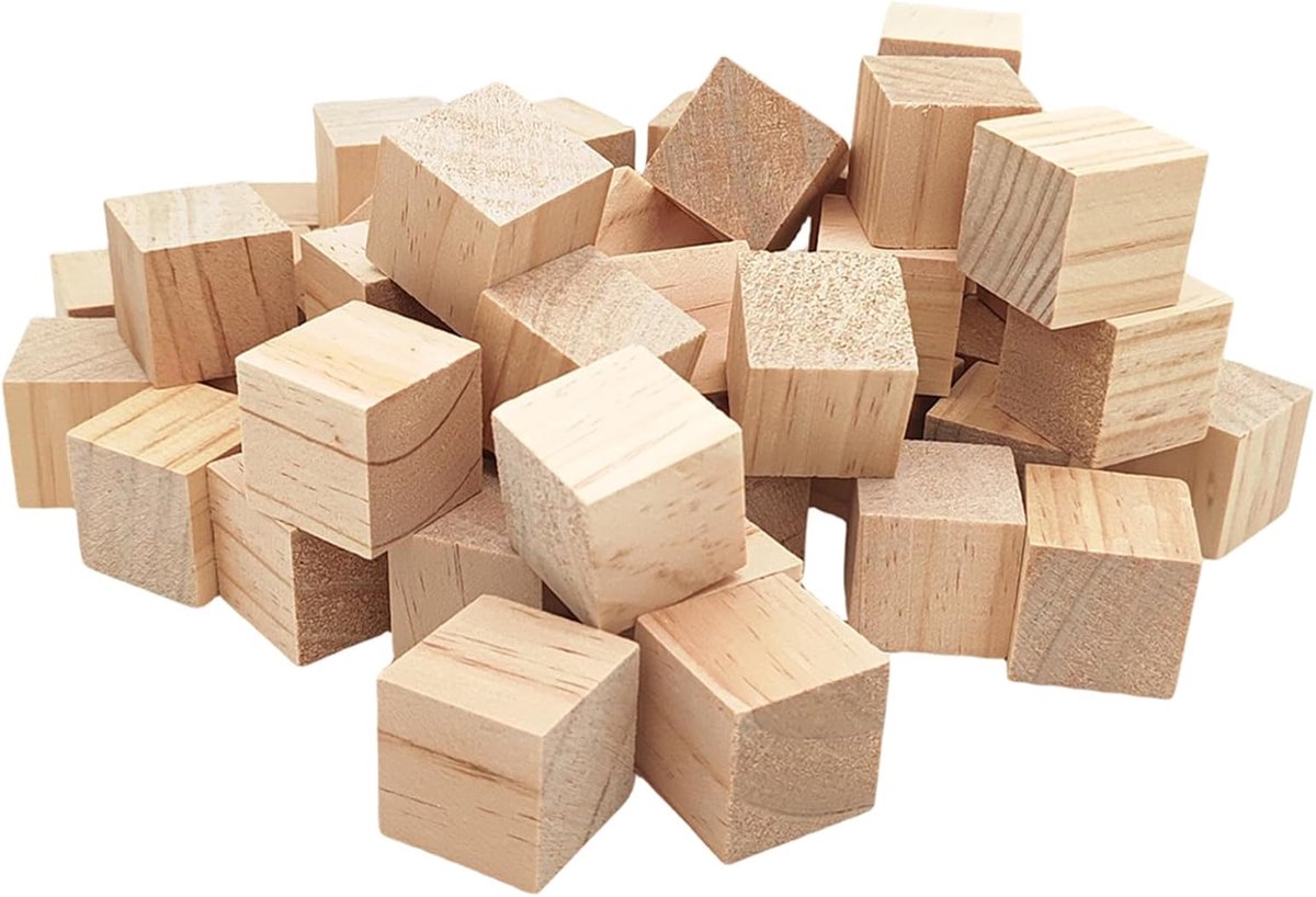 Houten kubussen 3 cm/50 stuks, onafgewerkte vierkante houten blokken
