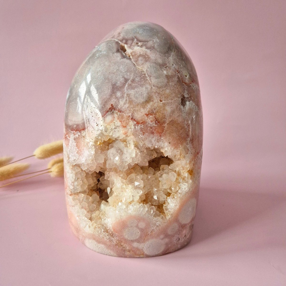 XXL Edelsteen Druzy Pink Amethist Geode Freeform van 3425 gram Statement Piece