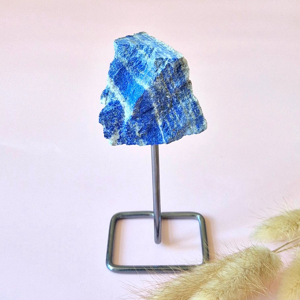 Ruwe edelsteen op standaard – ca. 12cm | Meerdere steensoorten