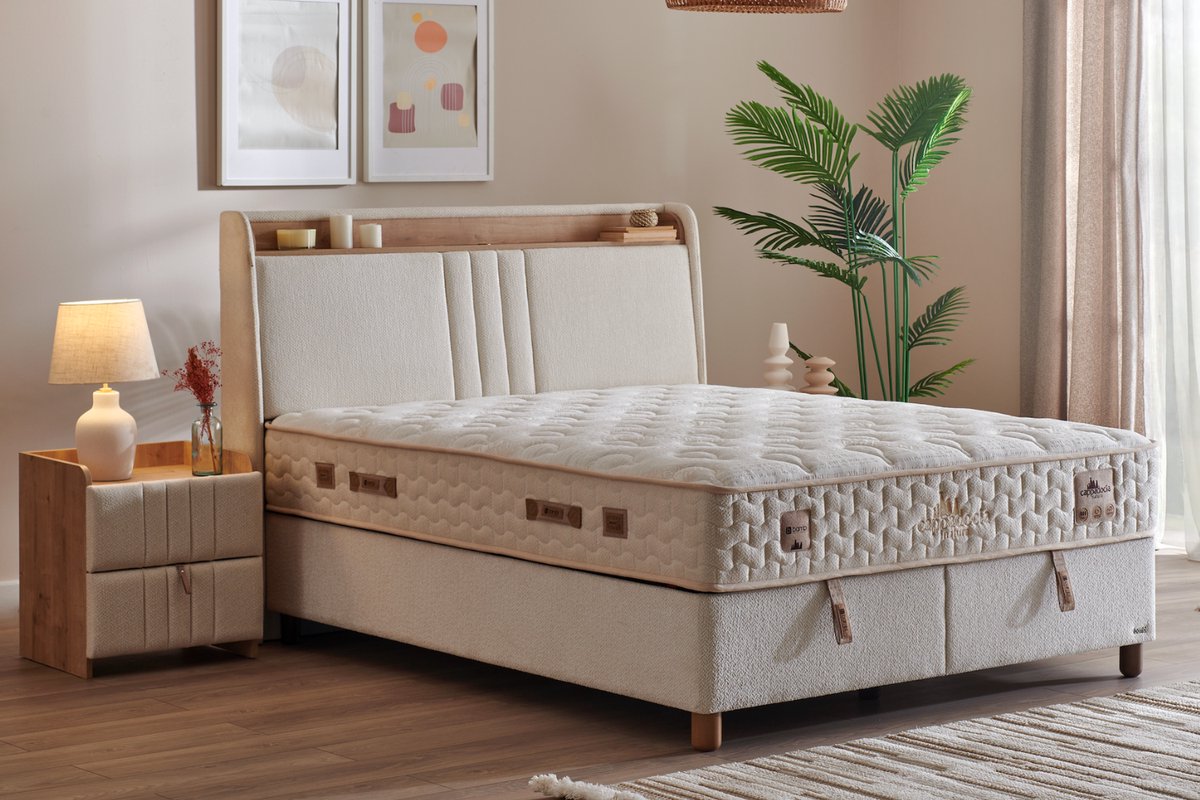 BSS Bedding PointHome Natura - Boxspring - USB Oplaadpoort en LED Verlichting - Inclusief Dekbed - Boxspring met Opbergruimte - 140x200 - New Deluxe Edition Beige