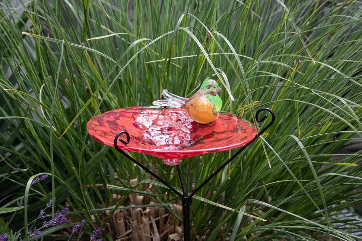 Tuinsteker met Vogelbadje - Rood - Handgemaakt glas - Wit - Vogel op stok - Tuindecoraties - Tuindeco voor buiten - Tuin decor - Dieren voor buiten