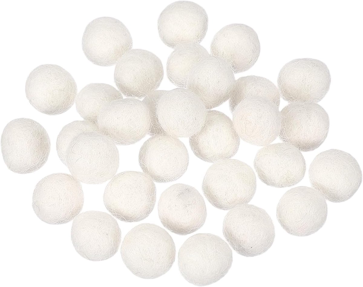 30 stuks vilten wollen ballen, vilten kralen van 0,6 inch voor handmatige activiteiten, grote kleine kralen, handgemaakte pompons, voor kinderdagverblijf en doe-het-zelf kunst, wit