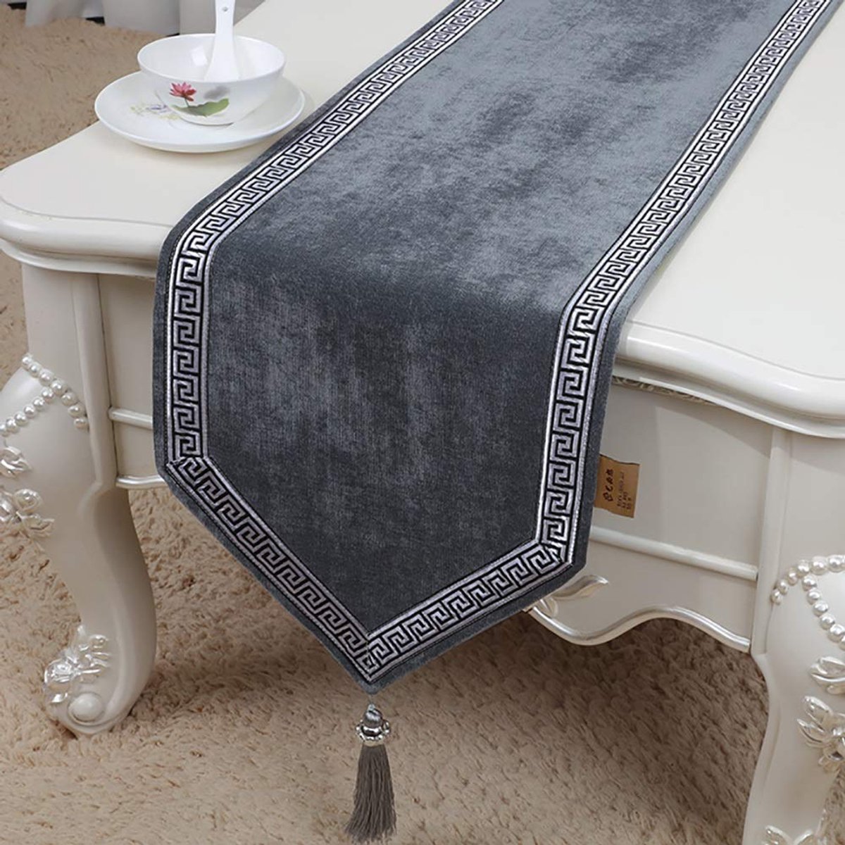Tafelloper met kwastjes Chenille Sparkle fluwelen look compatibele tafellopers, stuk geweven vinyl tafelloper wasbare tafelloper (kleur: grijs, maat: 33 * 180)