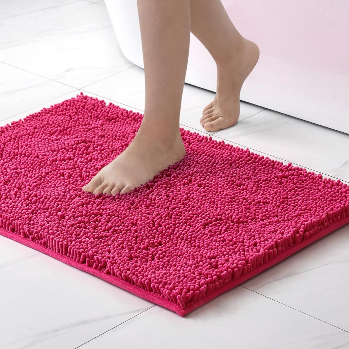Badmat 50 x 80 cm, roze, super absorberend, zacht en antislip, wasbaar badkamertapijt van chenille microvezel voor douche en toilet, onderhoudsvriendelijke badmat voor thuis