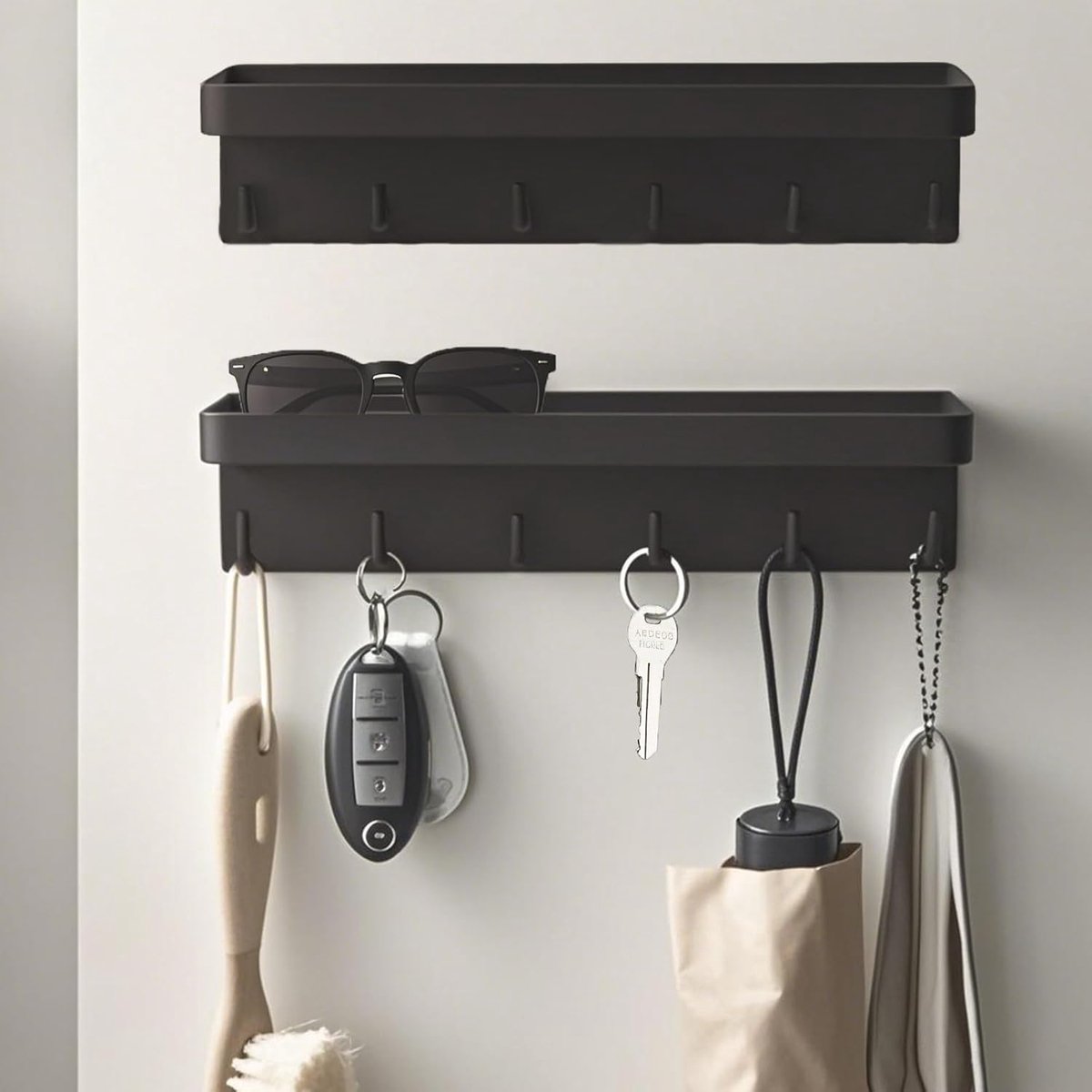 SnelShoppen - Set van 2 Sleutelrek met Plank Magnetische Sleutelhouder Wandrek Zwart Geen Boren Zelfklevend Sleutelopslag voor Entree en Keuken